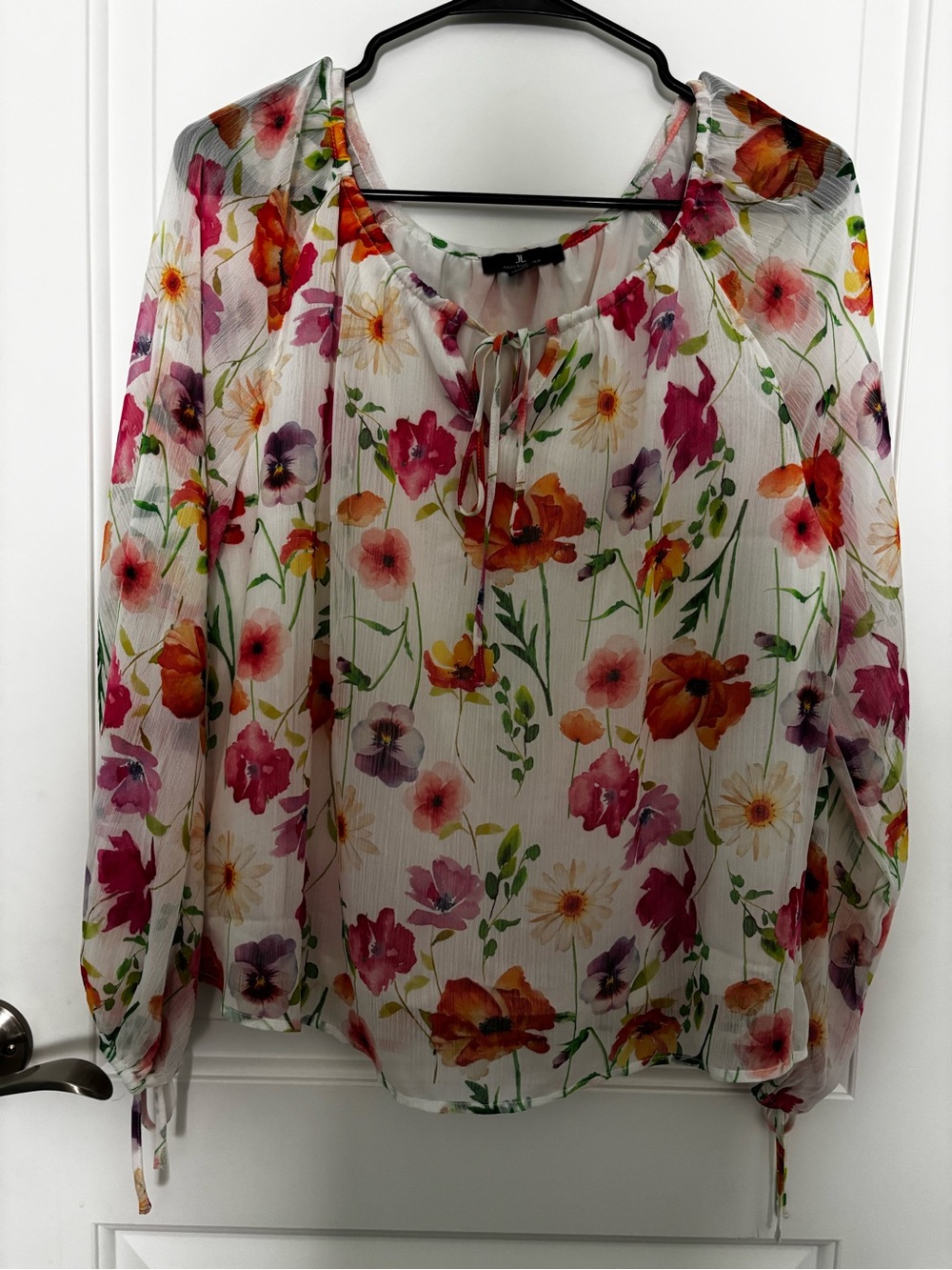 Jules & Leopold Floral Blouse in White & Multicolor